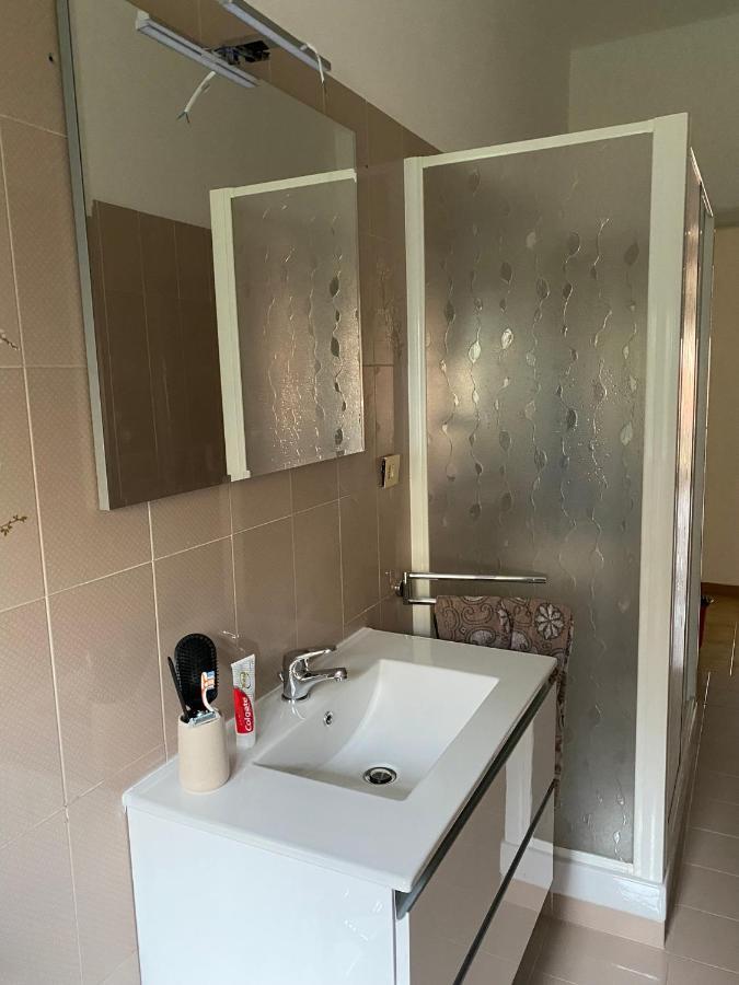 La Casa Di Andrea Grande Appartamento A Due Passi Dalle Spiagge ラッパロ エクステリア 写真